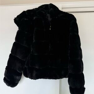 NEW $398 BCBG MAXAZRIA Faux Fur Plush Hooded Coat
